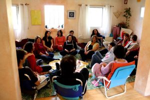 הנחיית קבוצות בדרך מעגל הקשבה בדגש על הנחיית מעגלי נשים 