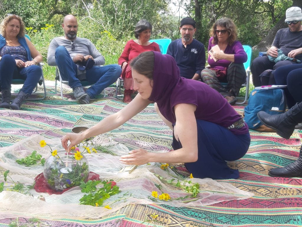 כל אדם הוא סיפור